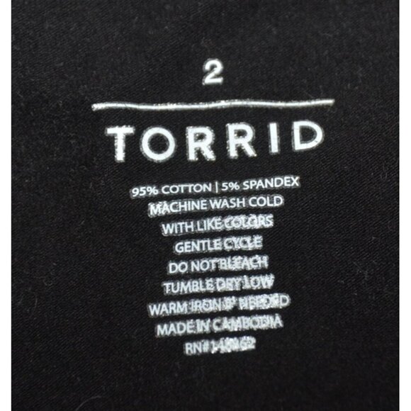 Torrid Womens 2 2X Black Cream Floral Leggings Short Knee Length Pockets Stretch - Picture 6 of 7